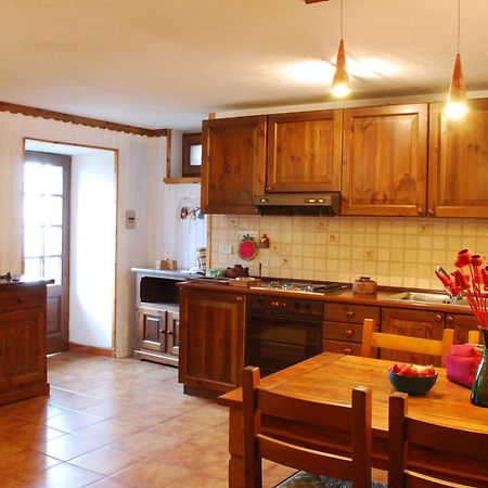 La Casa Di Martina Lägenhet Saint-Vincent Exteriör bild