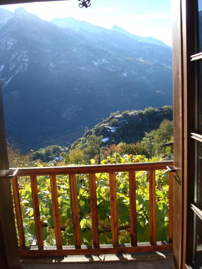 La Casa Di Martina Lägenhet Saint-Vincent Exteriör bild