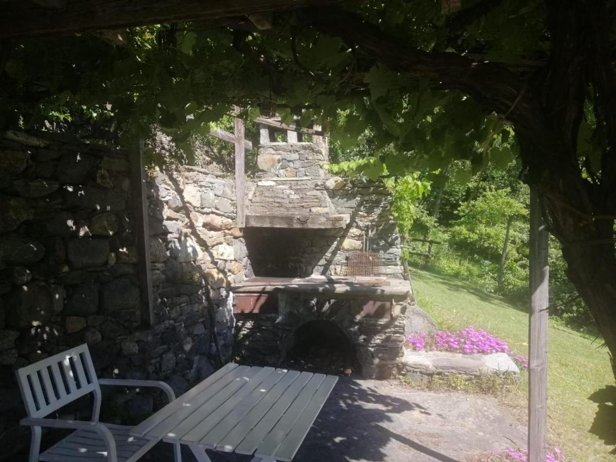 La Casa Di Martina Lägenhet Saint-Vincent Exteriör bild