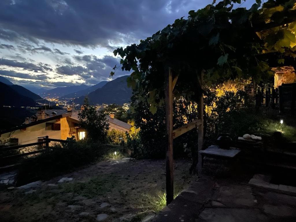 La Casa Di Martina Lägenhet Saint-Vincent Exteriör bild